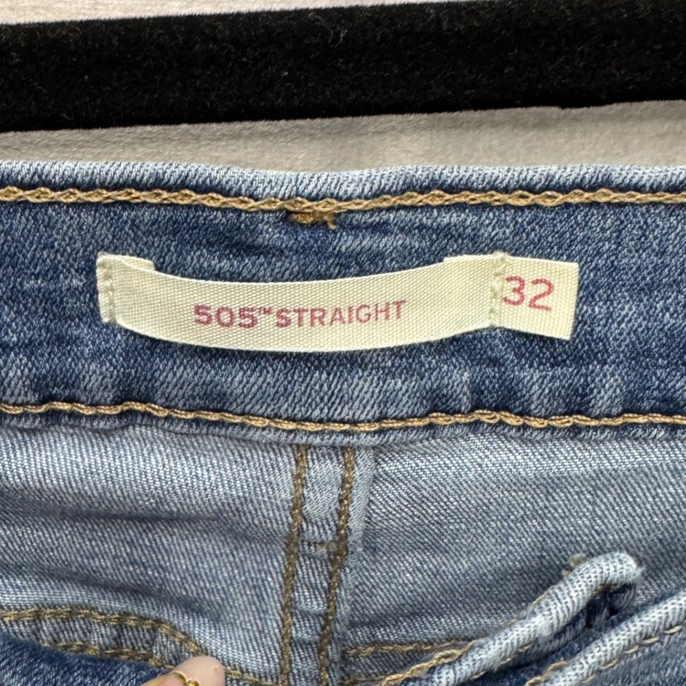 Levis 505 Straight Leg Jeans Medium Wash Blue Denim Womens Size 32 - Picture 5 of 10
